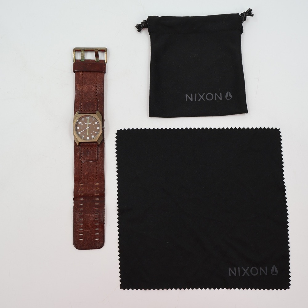 Nixon The Scout Watch Mens OS Brown Wide Leather Cuff Brass Tone Case Y2K